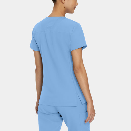 V-Tess 4-Pocket V-Neck Top | Ceil