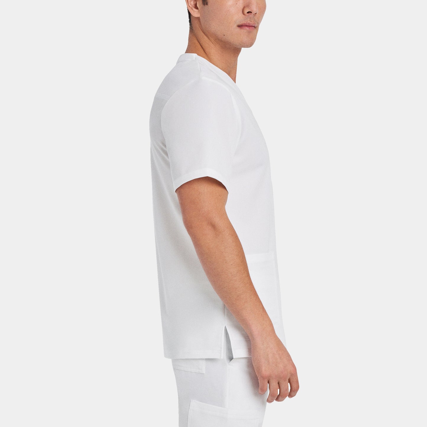 V-Tess 3-Pocket V-Neck Top | White