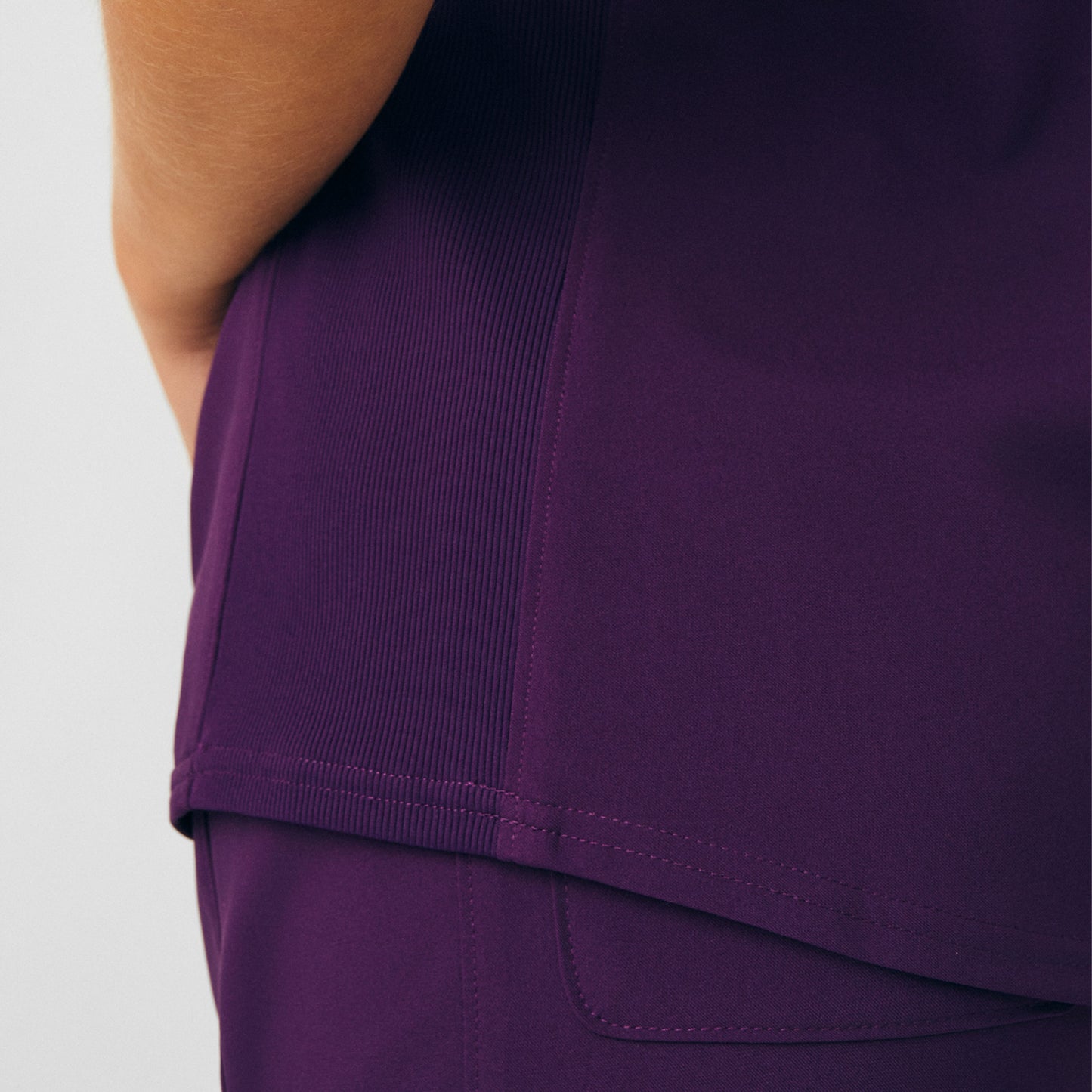 Forward 3-Pocket V-Neck Top | Eggplant