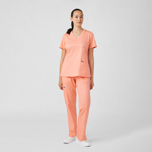 ProFlex 3-Pocket V-Neck Top | Desert Flower
