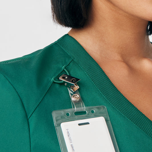 ProFlex 3-Pocket V-Neck Top | Hunter