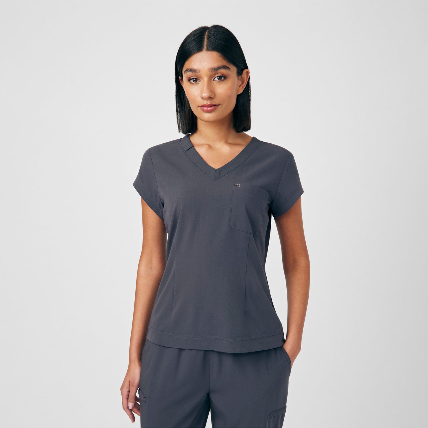 CRFT 1-Pocket V-Neck Top | Pewter