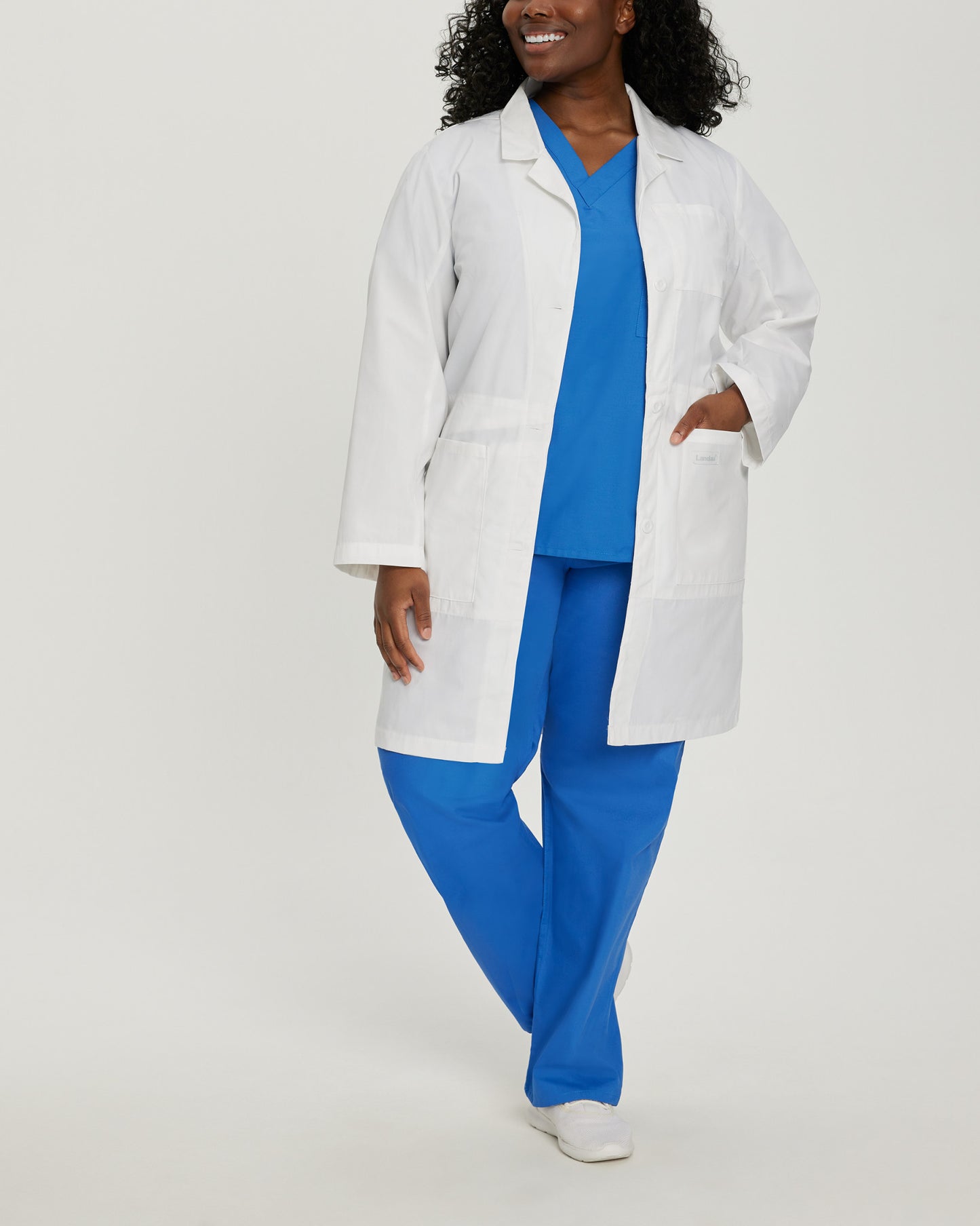 5-Pocket Full-Length Tablet White Coat  | White