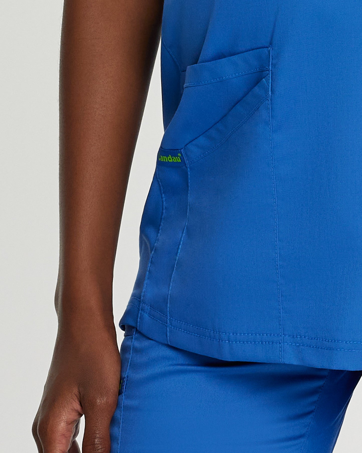 ProFlex 3-Pocket V-Neck Maternity Top  | Ceil