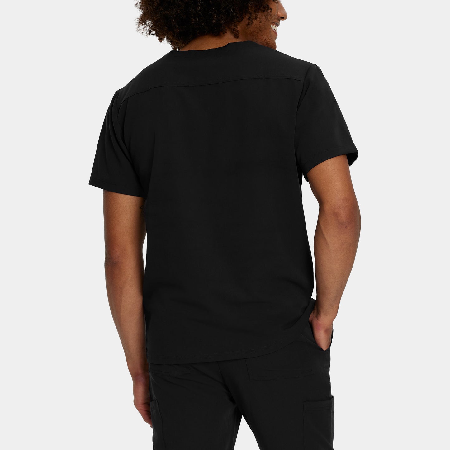 V-Tess 2-Pocket V-Neck Top  | Black