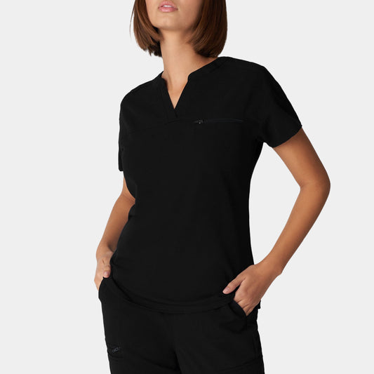 V-Tess 1-Pocket V-Neck Top  | Black