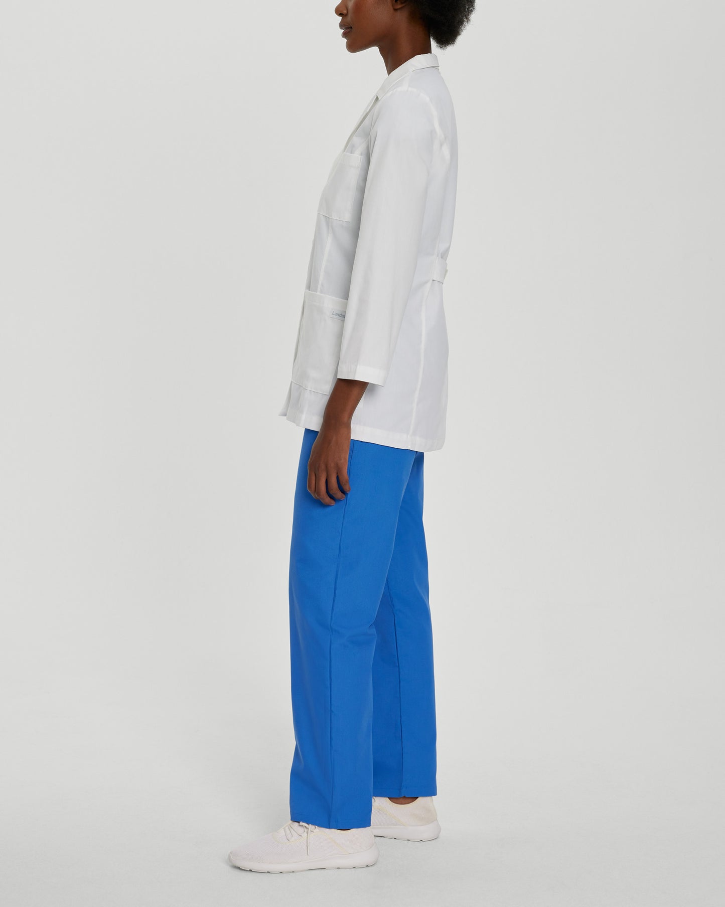 3-Pocket Consultation Jacket  | White