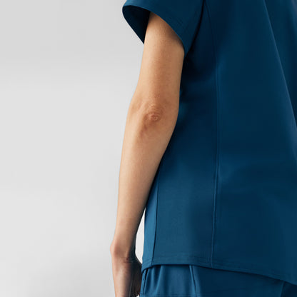 Forward 3-Pocket V-Neck Top  | Caribbean