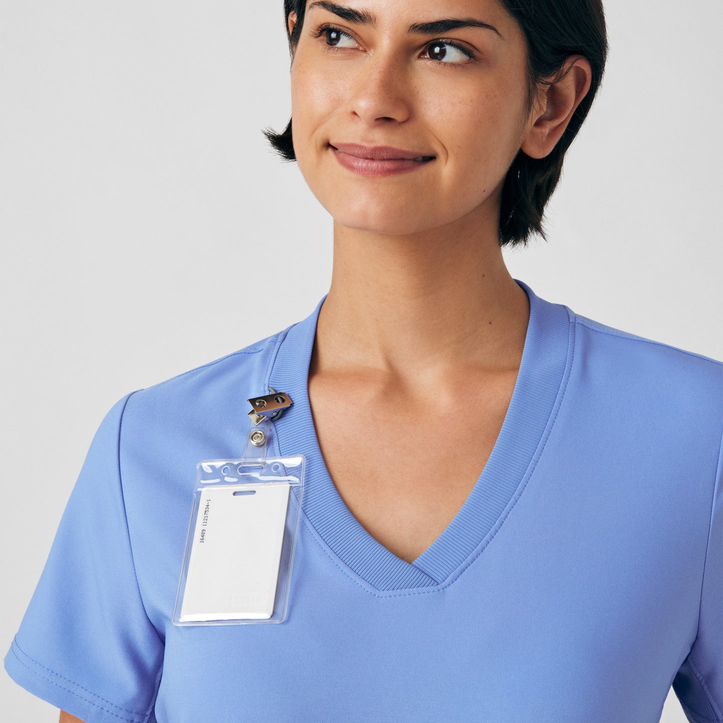 Forward 3-Pocket V-Neck Top  | Ceil