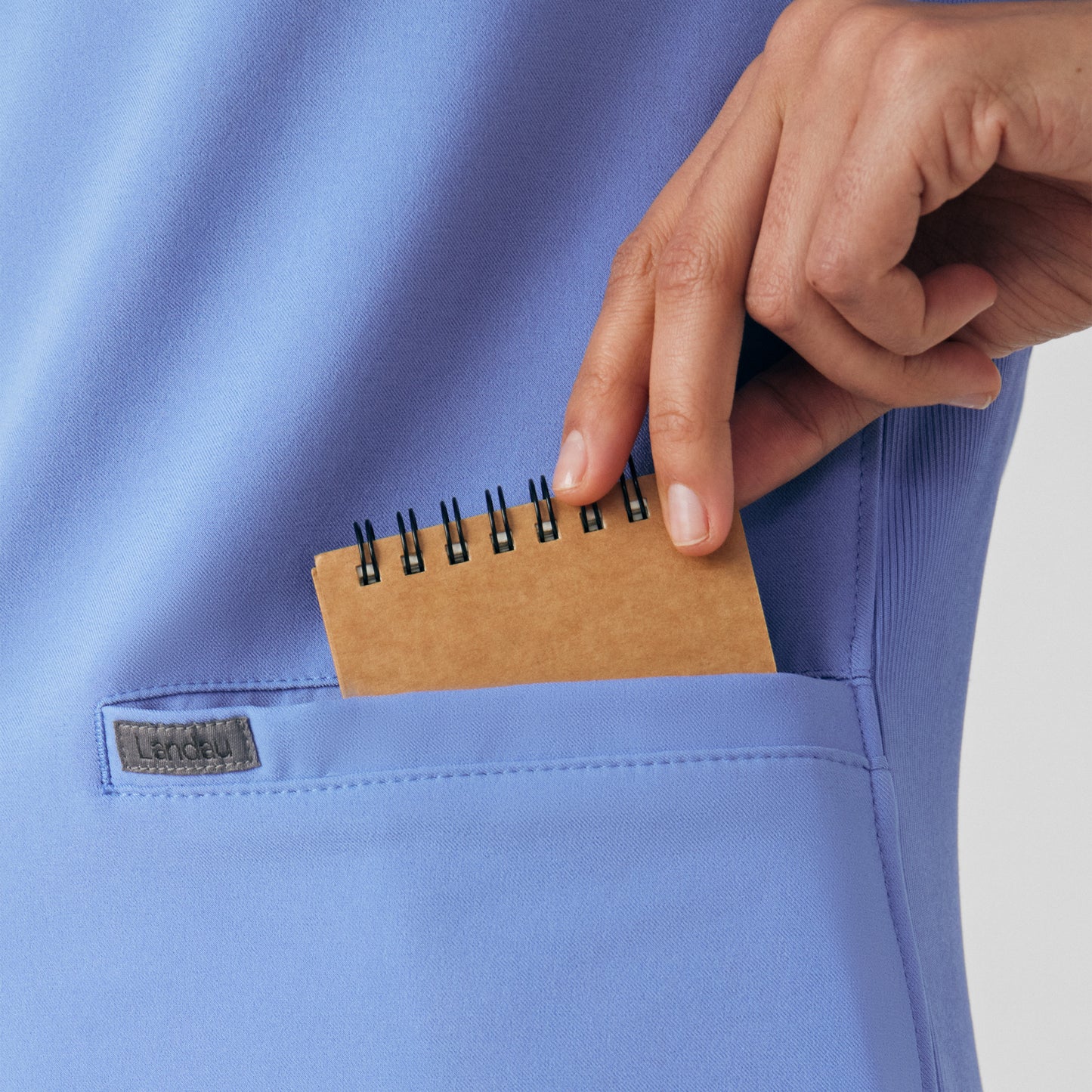 Forward 3-Pocket V-Neck Top  | Ceil