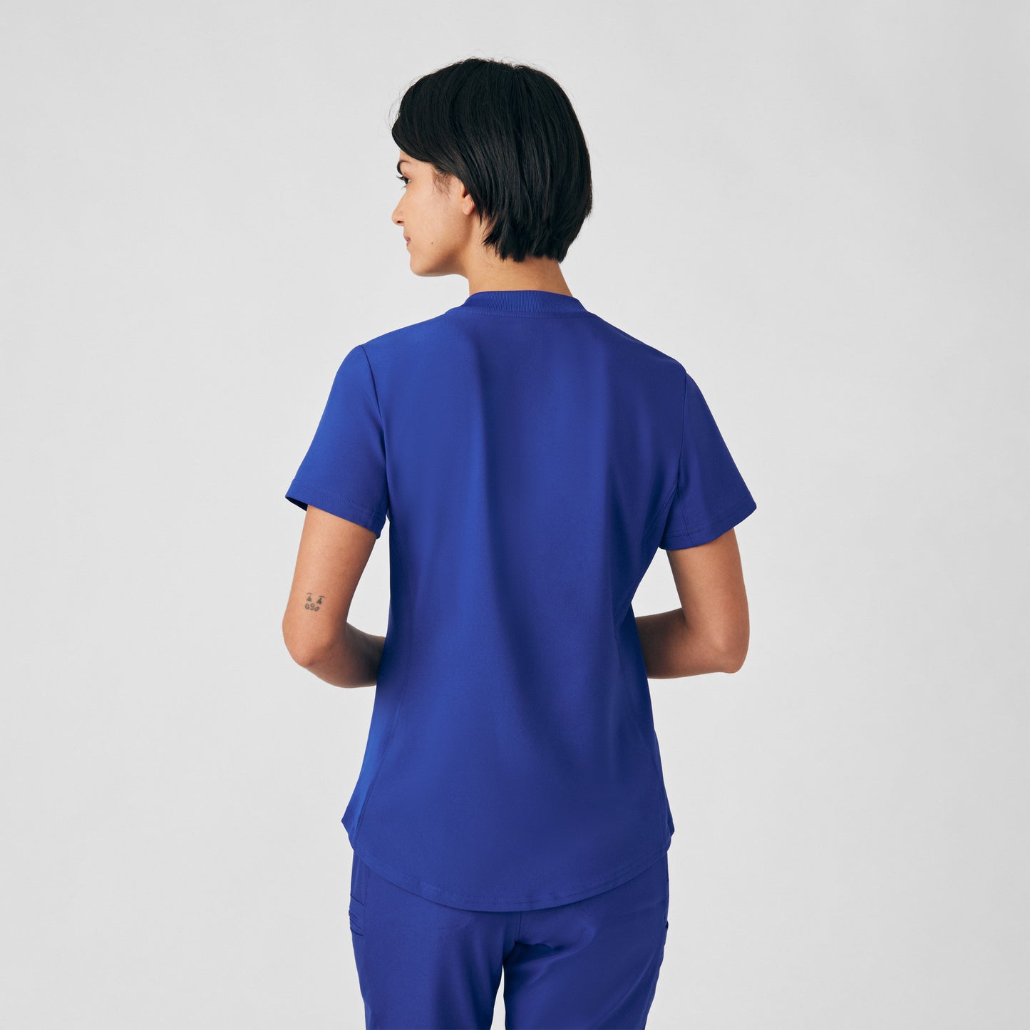 Forward 3-Pocket V-Neck Top  | Galaxy