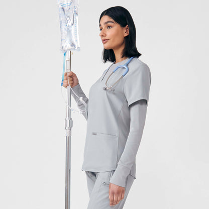 Forward 3-Pocket V-Neck Top  | Gray