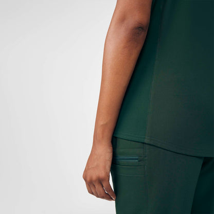 Forward 3-Pocket V-Neck Top  | Mountain View