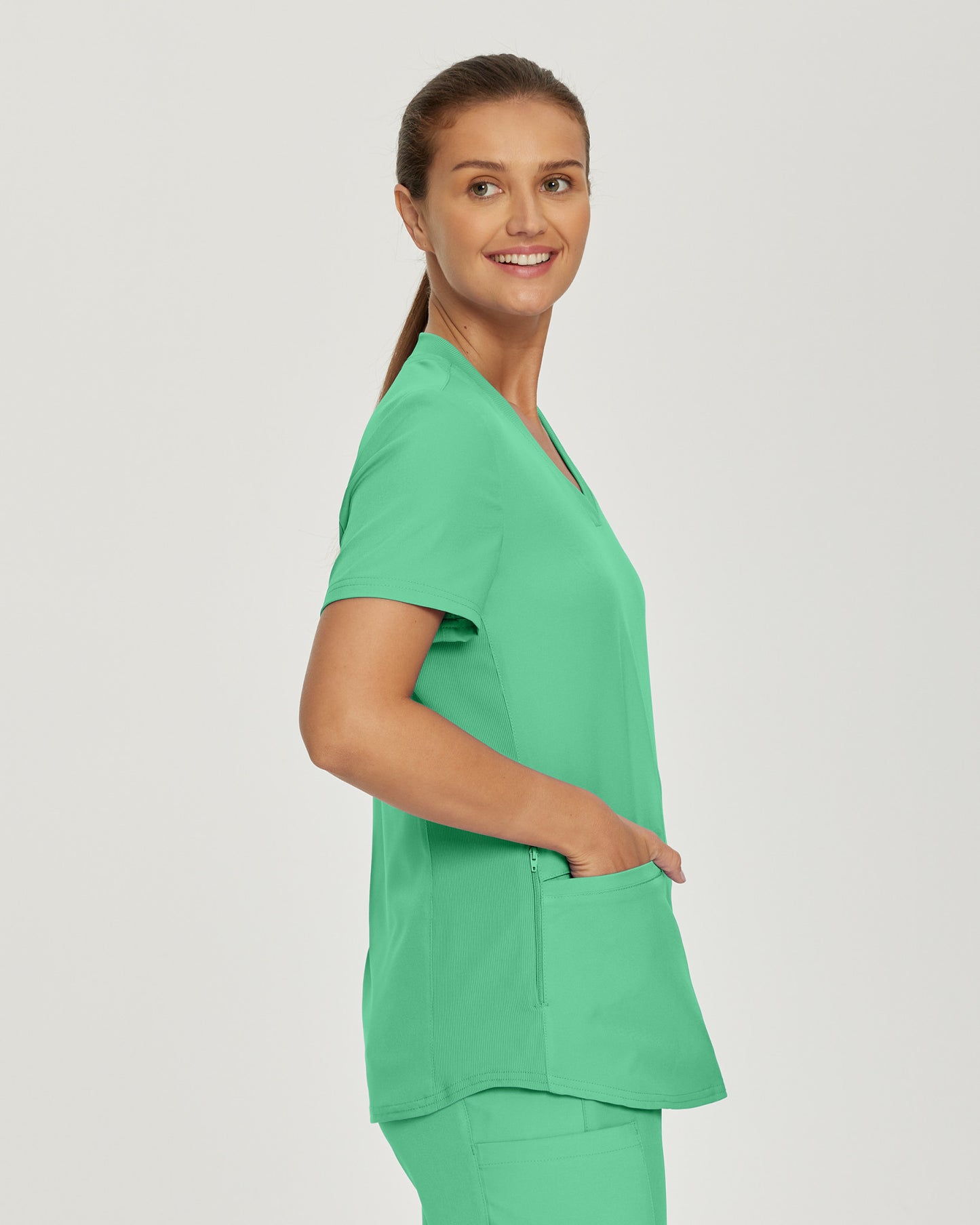 Forward 3-Pocket V-Neck Top  | Nu Green