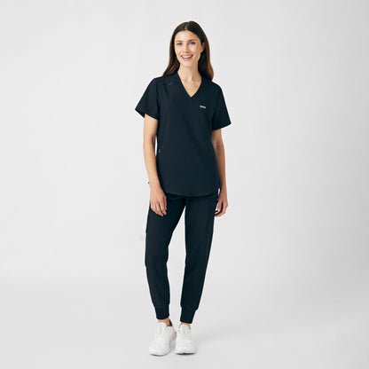 Forward 2-Pocket V-Neck Top  | Black