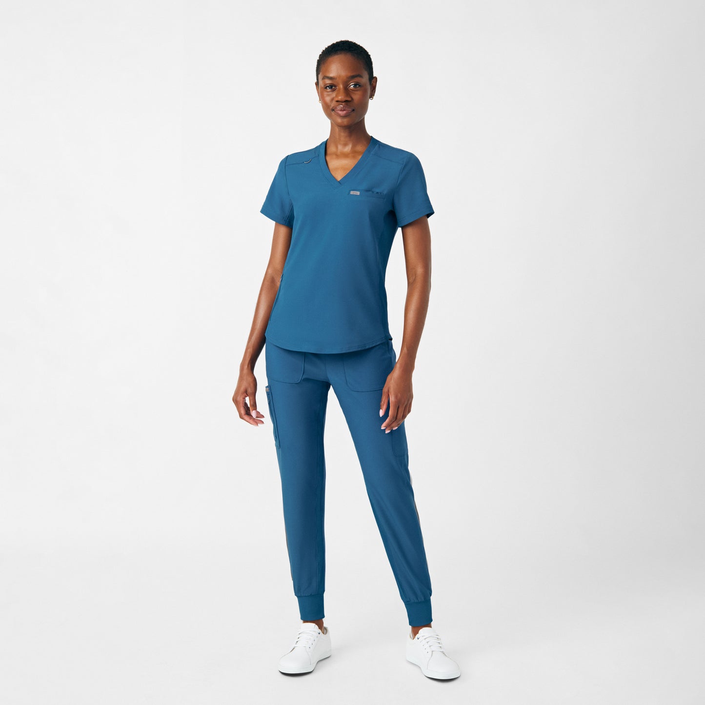 Forward 2-Pocket V-Neck Top  | Caribbean