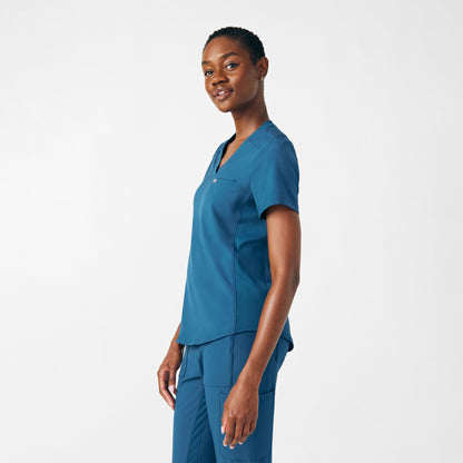 Forward 2-Pocket V-Neck Top  | Caribbean