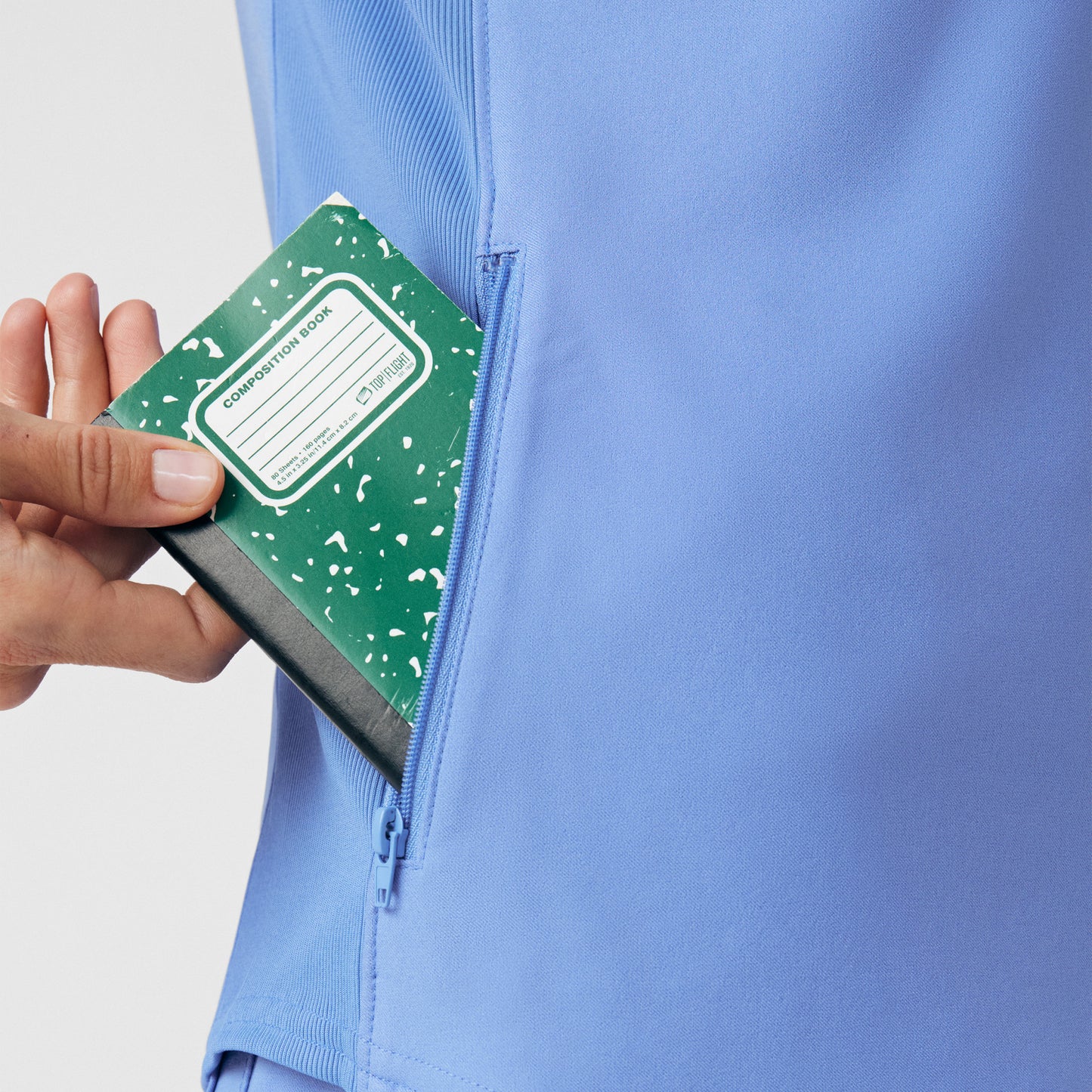 Forward 2-Pocket V-Neck Top  | Ceil