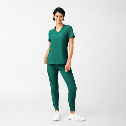 Forward 2-Pocket V-Neck Top  | Hunter