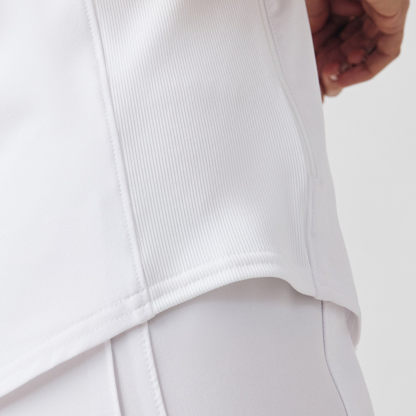 Forward 2-Pocket V-Neck Top  | White
