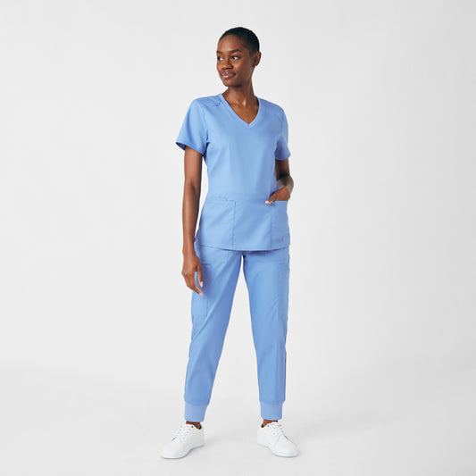 ProFlex 3-Pocket V-Neck Top  | Ceil