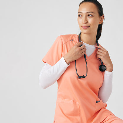 ProFlex 3-Pocket V-Neck Top  | Desert Flower