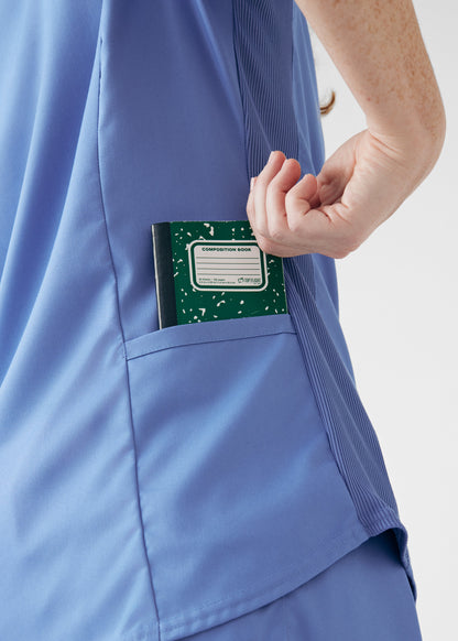 ProFlex 2-Pocket V-Neck Top  | Ceil