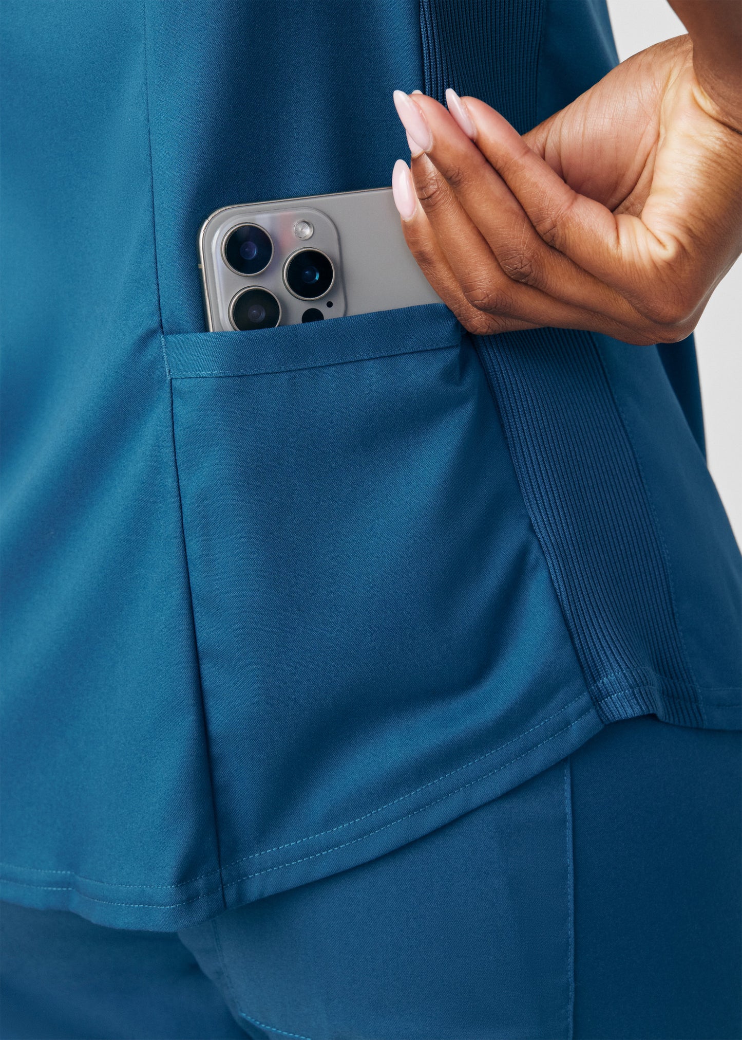 ProFlex 2-Pocket V-Neck Top  | Caribbean