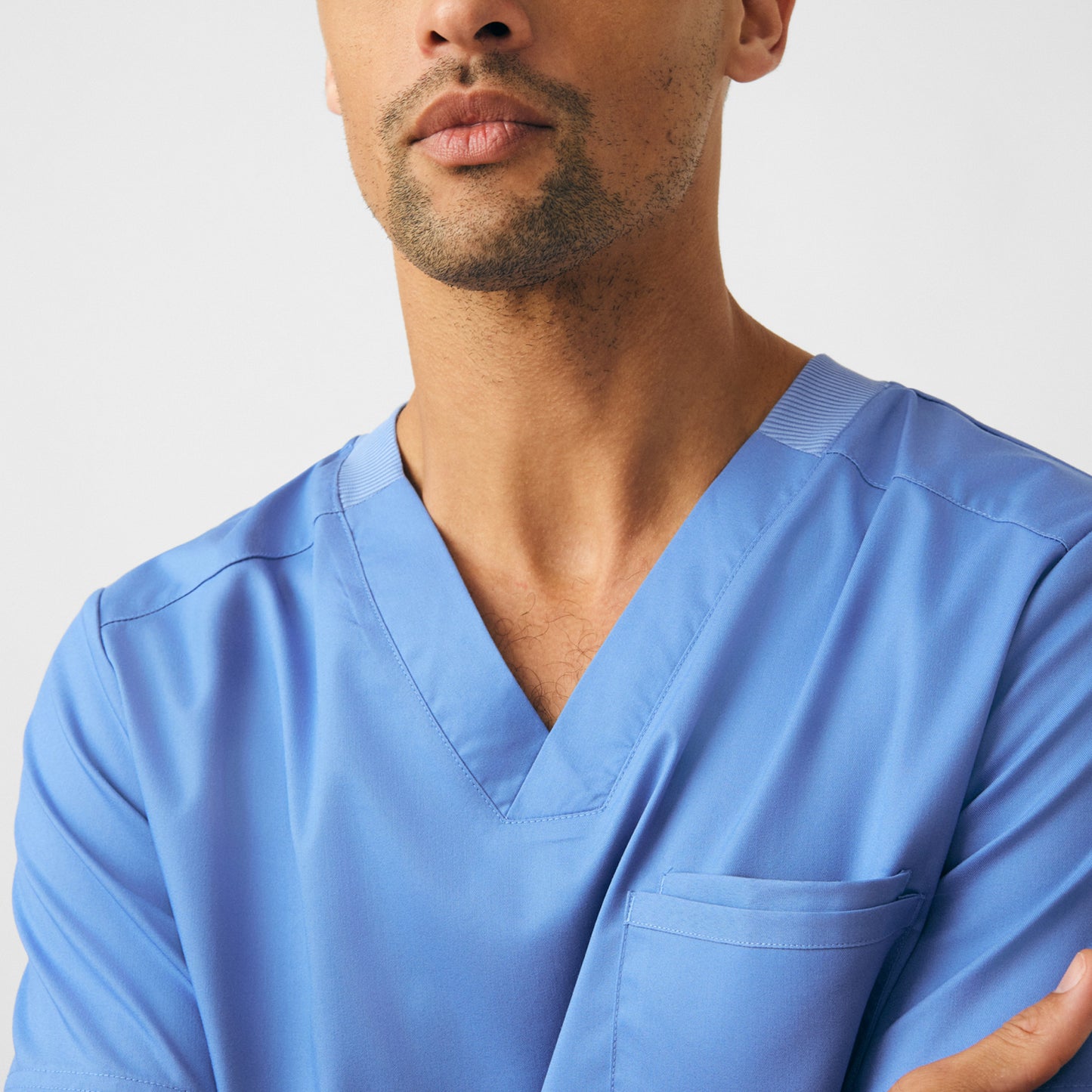 ProFlex 2-Pocket V-Neck Top  | Ceil