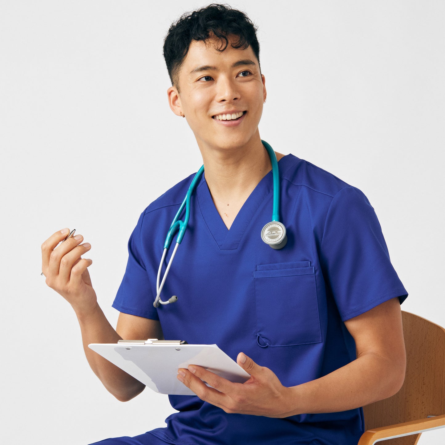 ProFlex 2-Pocket V-Neck Top  | Galaxy