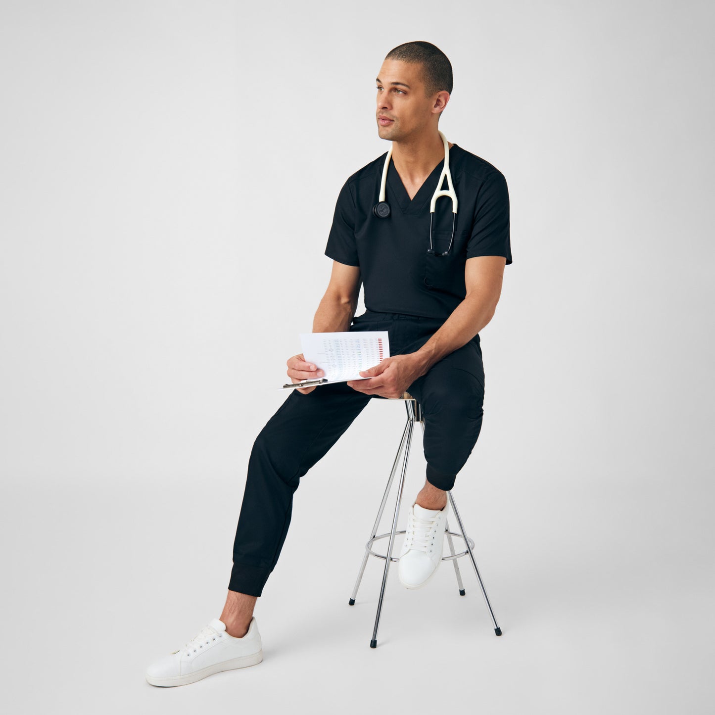 ProFlex 2-Pocket V-Neck Top  | Black