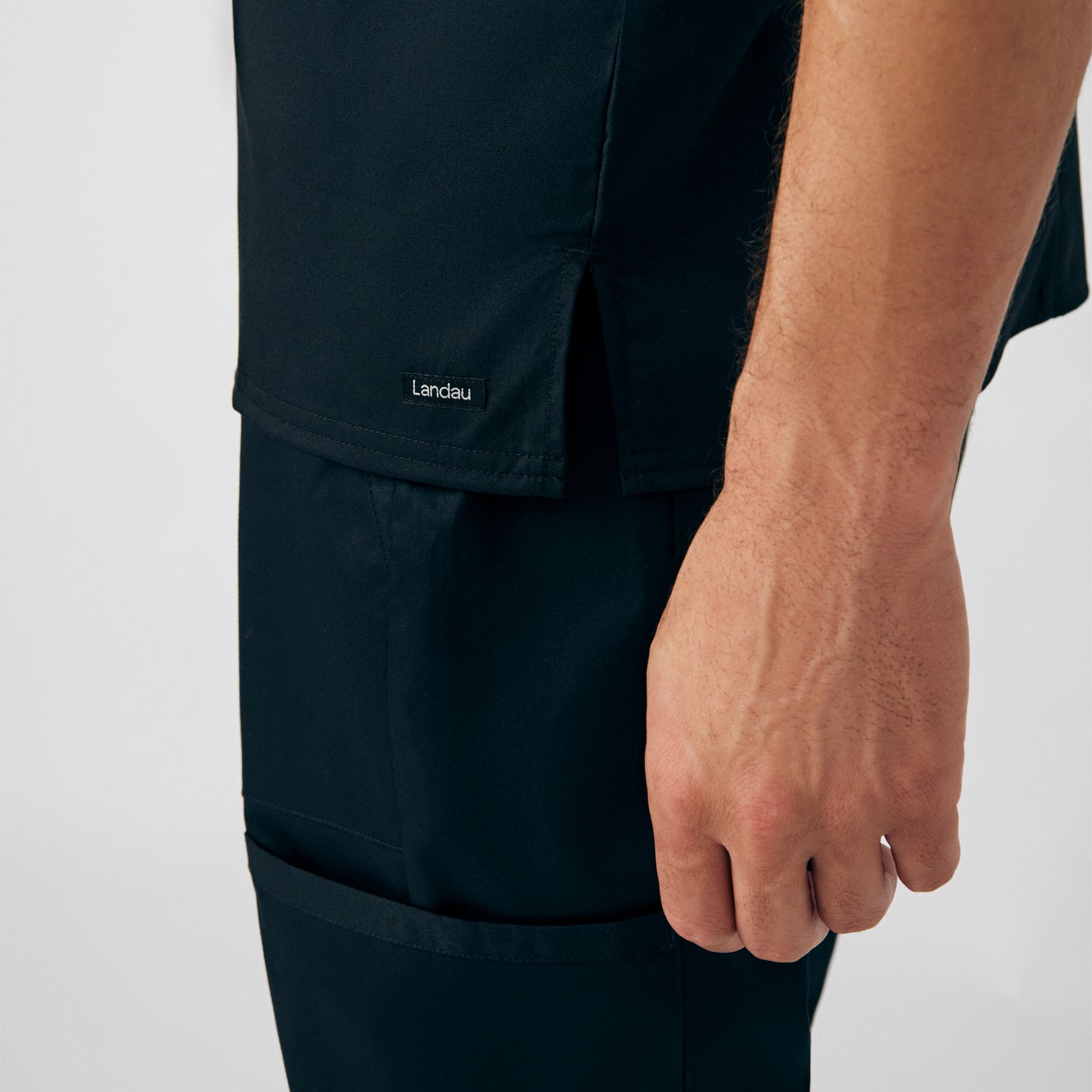 ProFlex 2-Pocket V-Neck Top  | Black