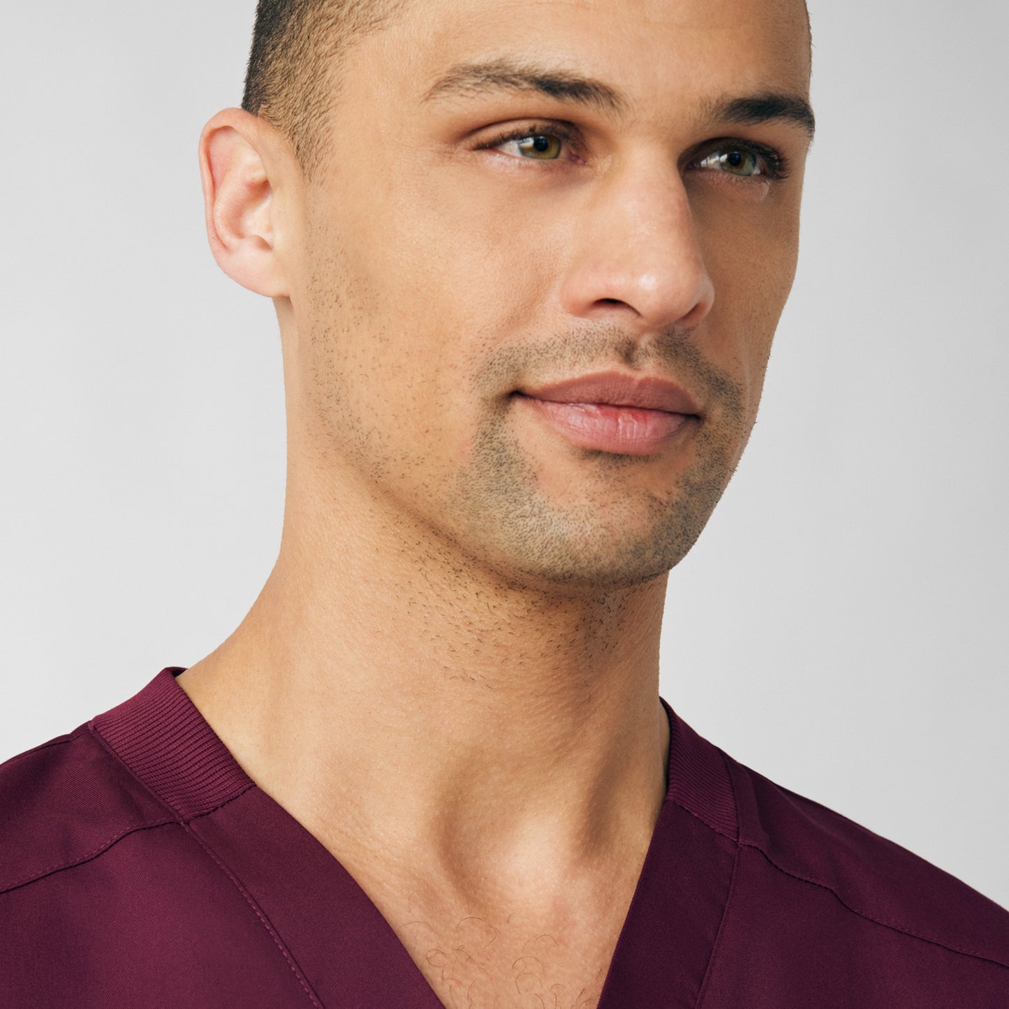 ProFlex 2-Pocket V-Neck Top  | Wine