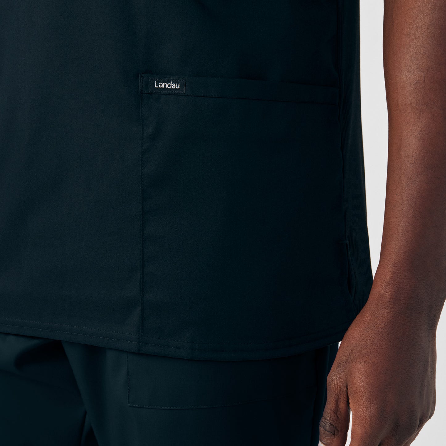 ProFlex 4-Pocket V-Neck Top  | Black