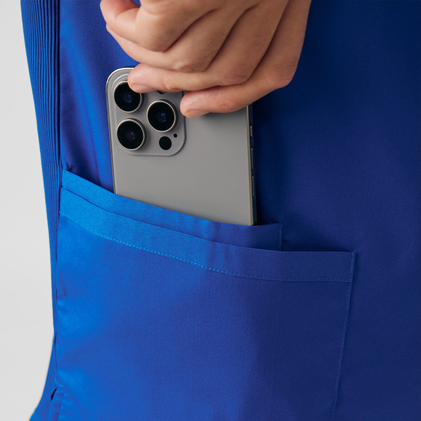 ProFlex 4-Pocket V-Neck Top  | Royal