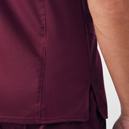 ProFlex 4-Pocket V-Neck Top  | Wine