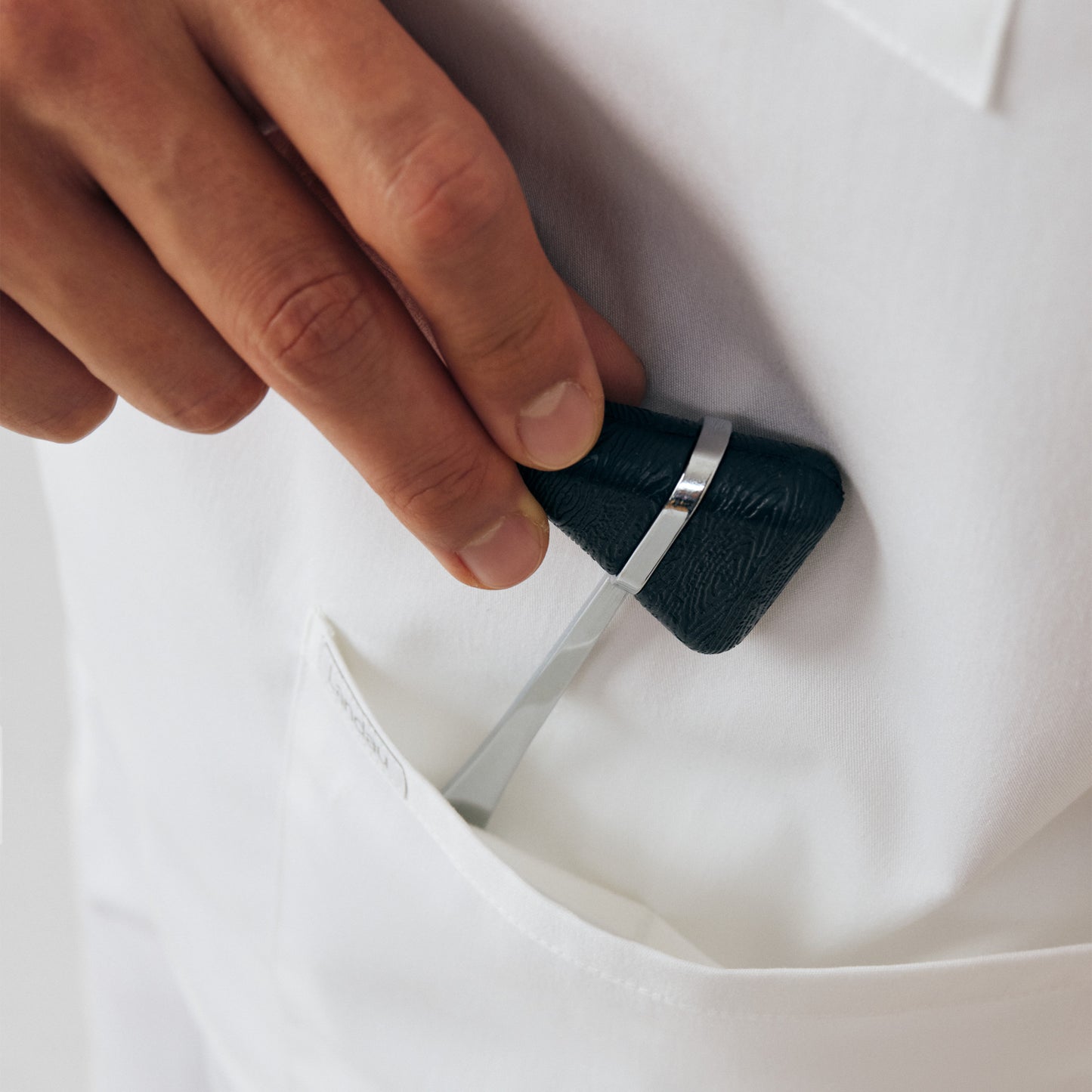 ProFlex 4-Pocket V-Neck Top  | White