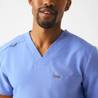 Forward 4-Pocket V-Neck Top  | Ceil