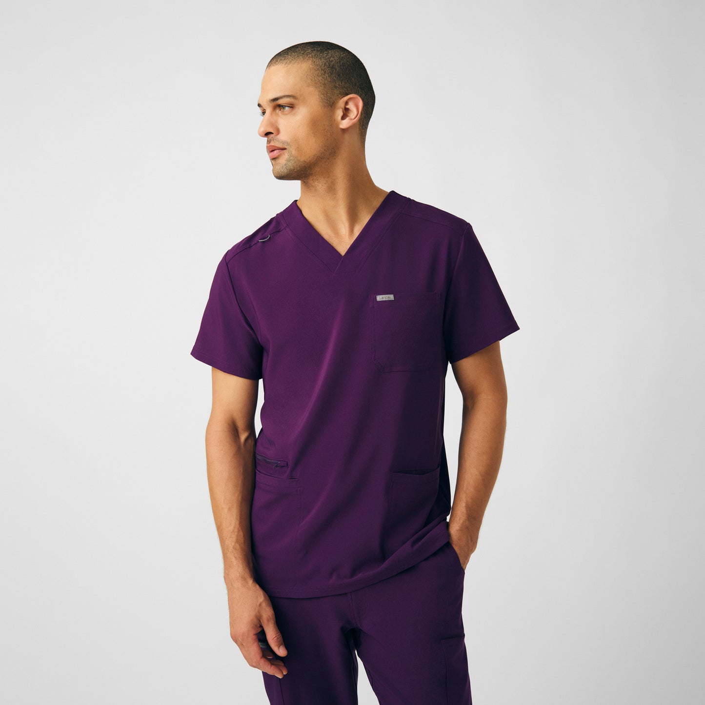 Forward 4-Pocket V-Neck Top  | Eggplant