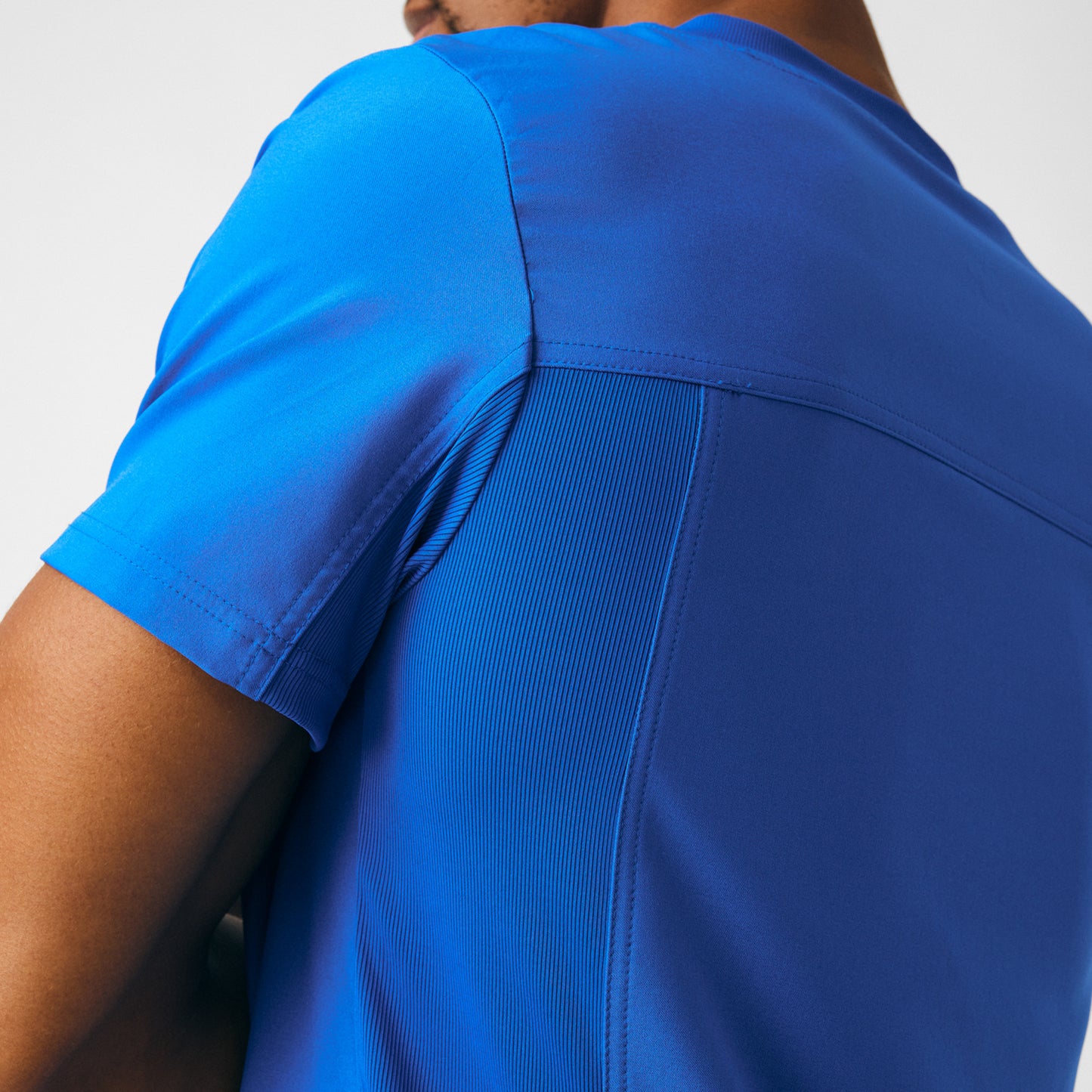 Forward 4-Pocket V-Neck Top  | Royal