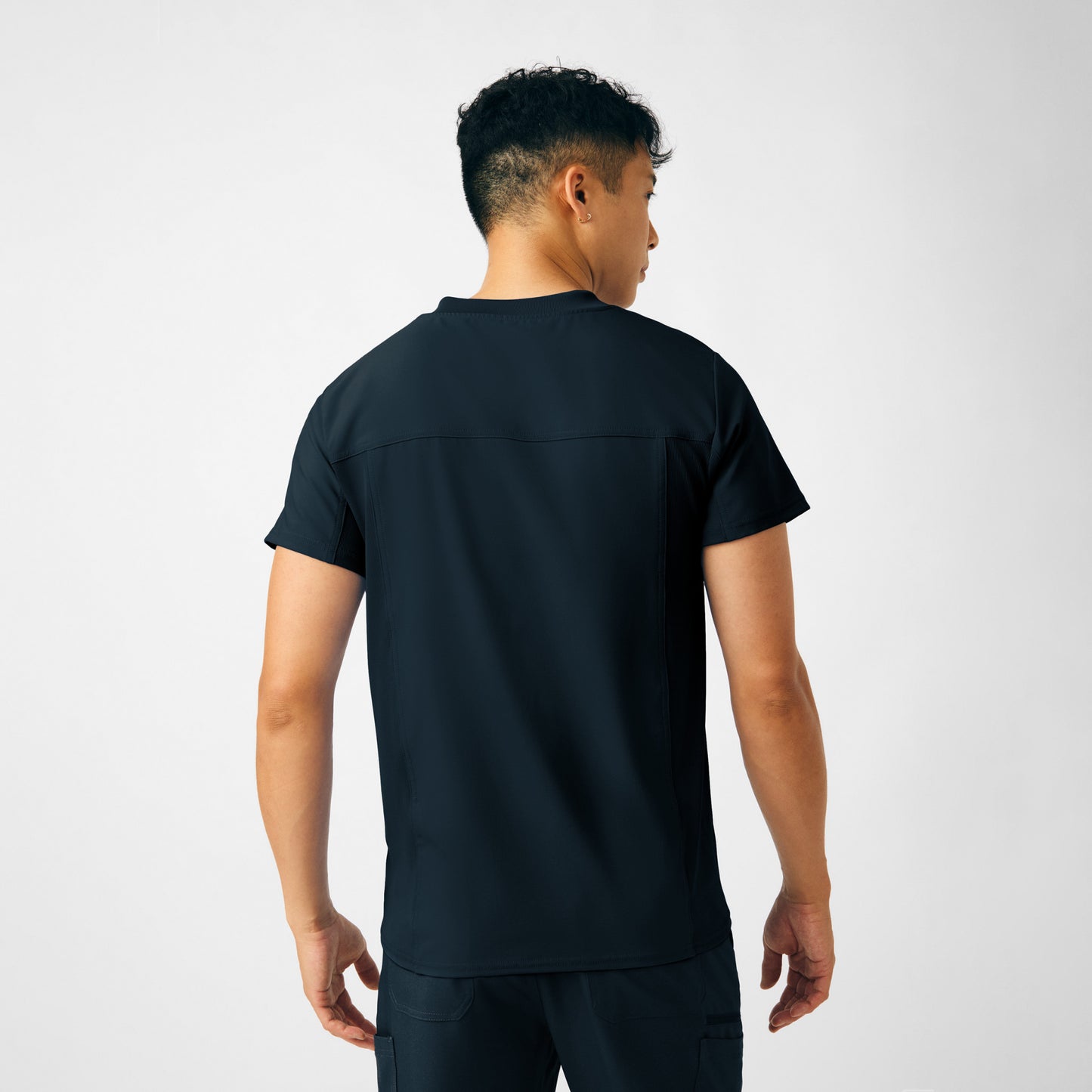 Forward 2-Pocket V-Neck Top  | Black