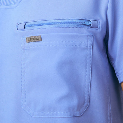 Forward 2-Pocket V-Neck Top  | Ceil