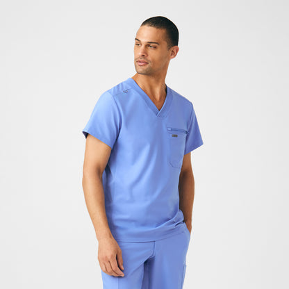 Forward 2-Pocket V-Neck Top  | Ceil