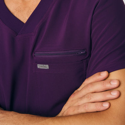 Forward 2-Pocket V-Neck Top  | Eggplant