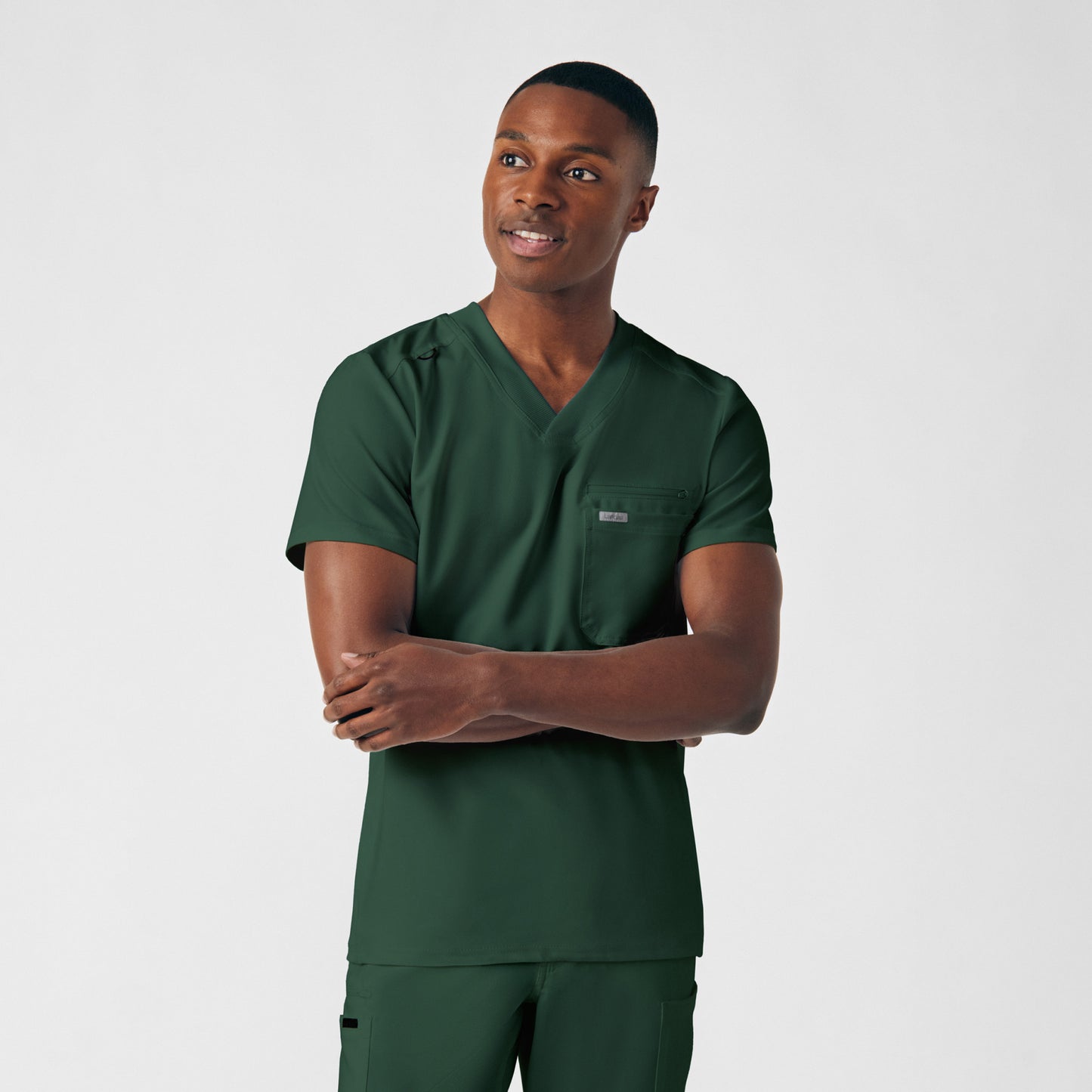 Forward 2-Pocket V-Neck Top  | Mountain View