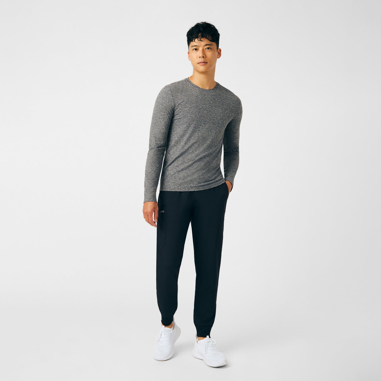 Forward Long-Sleeve Tee  | Heather Black