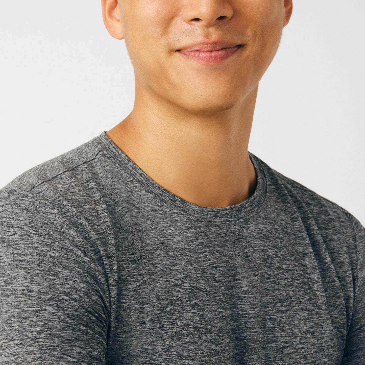 Forward Long-Sleeve Tee  | Heather Black