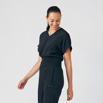 Forward 2-Pocket V-Neck Top  | Black