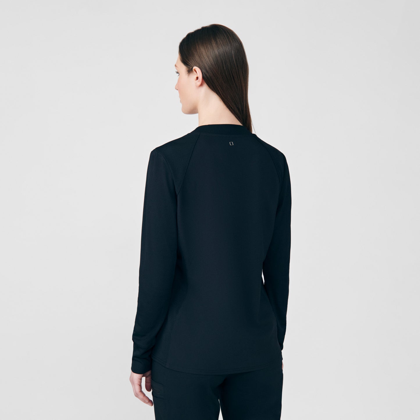 Forward 2-Pocket V-Neck Top  | Black