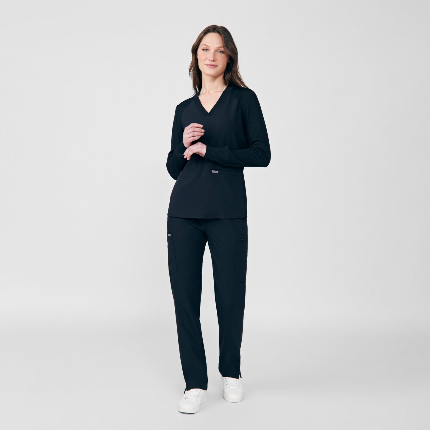 Forward 2-Pocket V-Neck Top  | Black